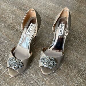 Badgley Dana Mischka Metallic Peep Toe Heels